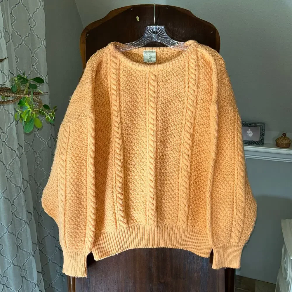 Vintage Carraig Donn sweater wool Ireland cable knit size large peach oversized